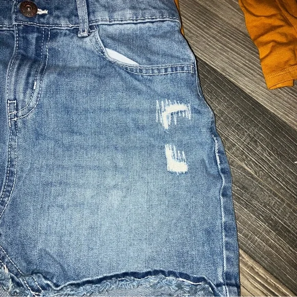 Girls Adorable Skirt Set EUC - Picture 3 of 6